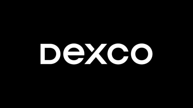 Logotipo da Dexco em branco sobre fundo preto